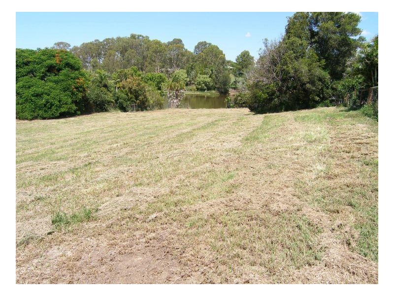 10 Mac Stocks Drive, Dundowran Beach QLD 4655