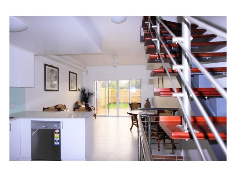 9/13-19 Hythe Street, Pialba QLD 4655