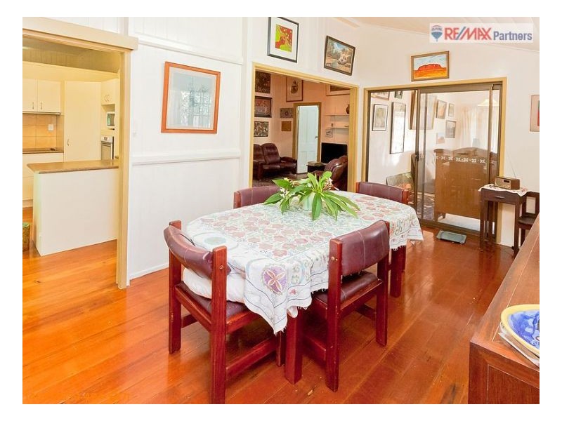 14 Dayman Street, Urangan QLD 4655