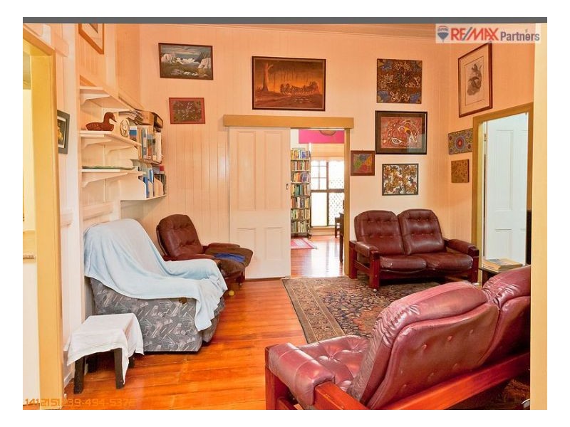 14 Dayman Street, Urangan QLD 4655