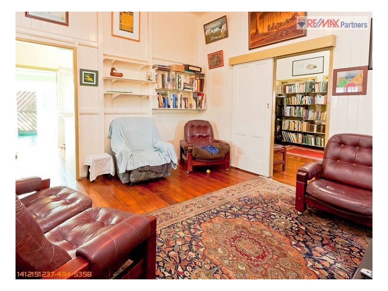 14 Dayman Street, Urangan QLD 4655