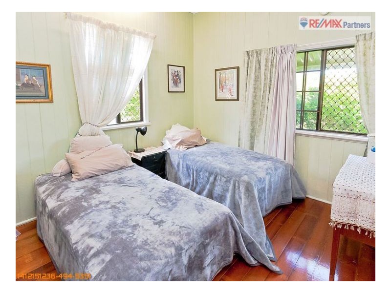 14 Dayman Street, Urangan QLD 4655