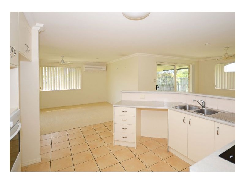 21 Durham Ct, Kawungan QLD 4655