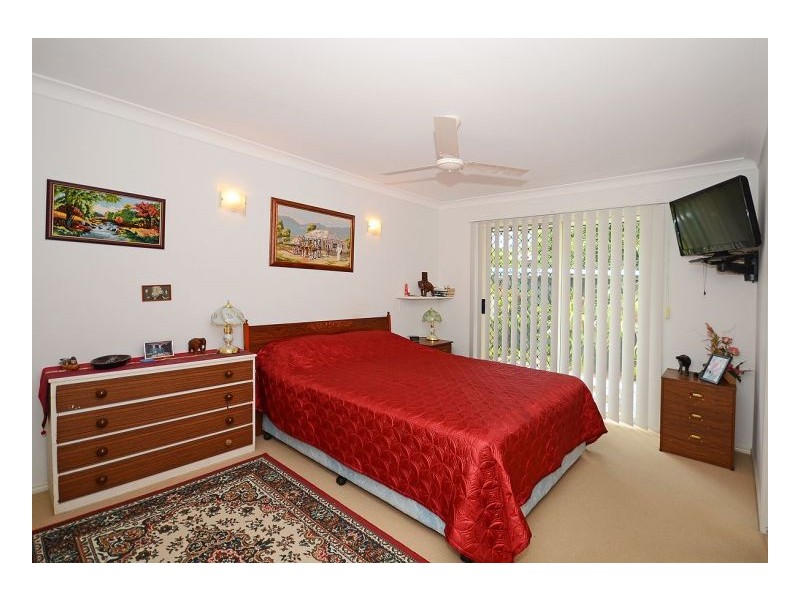 9 Blackall Court, Torquay QLD 4655