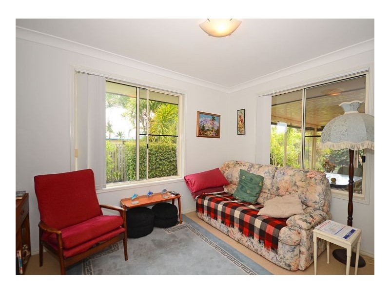 9 Blackall Court, Torquay QLD 4655