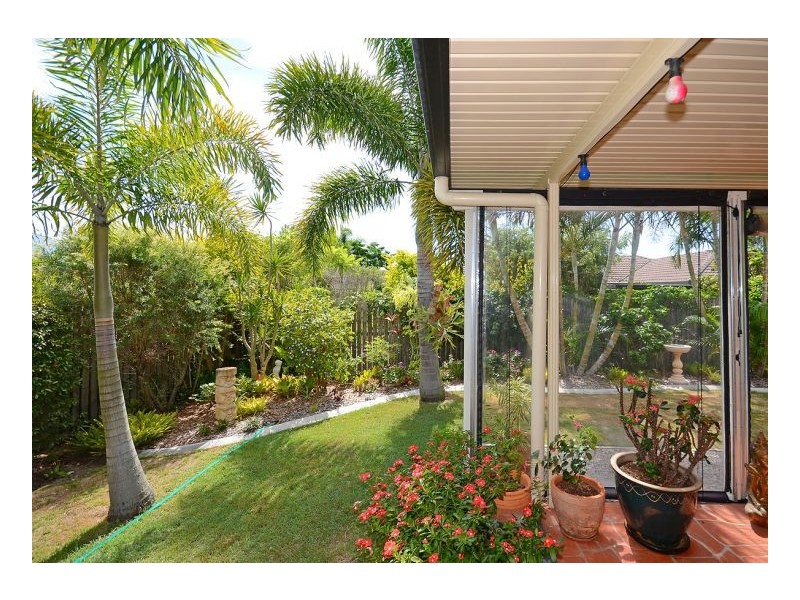9 Blackall Court, Torquay QLD 4655