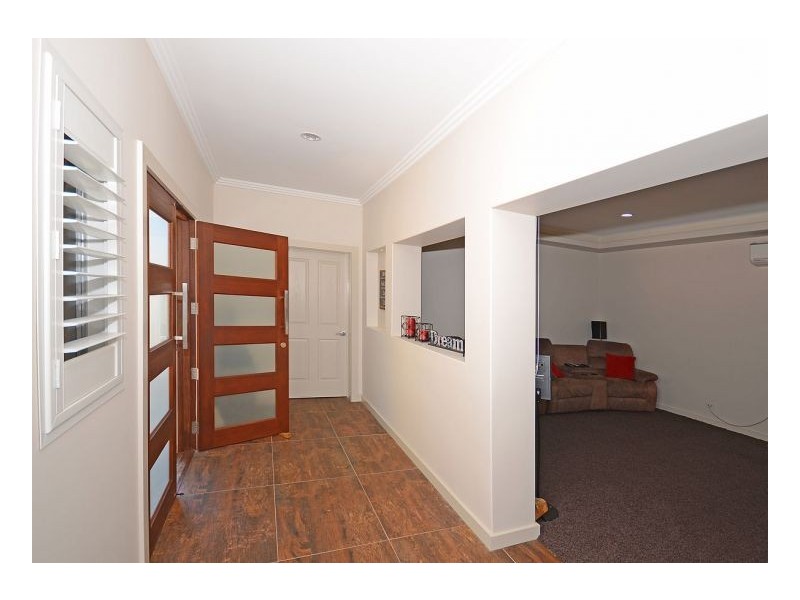 141 Truro St, Torquay QLD 4655