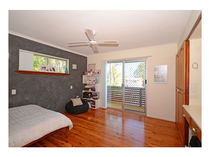 141 Truro St, Torquay QLD 4655