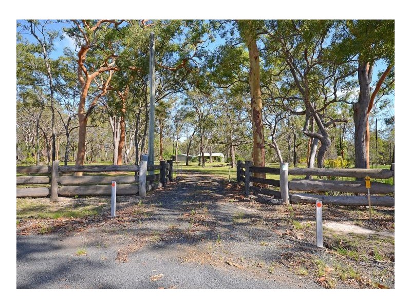 5 Caroline Court, Burrum River QLD 4659