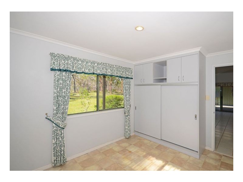 5 Caroline Court, Burrum River QLD 4659