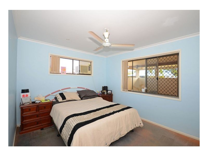 56 Limpus Street, Urangan QLD 4655