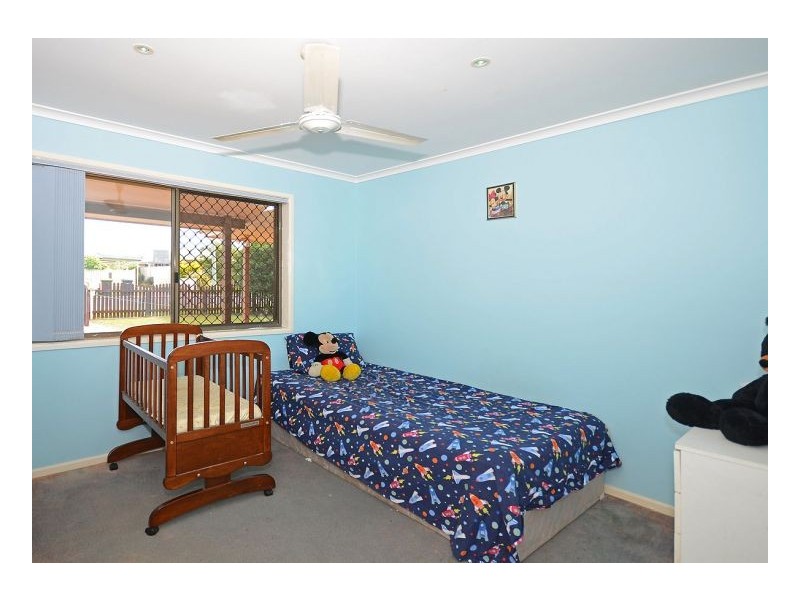 56 Limpus Street, Urangan QLD 4655