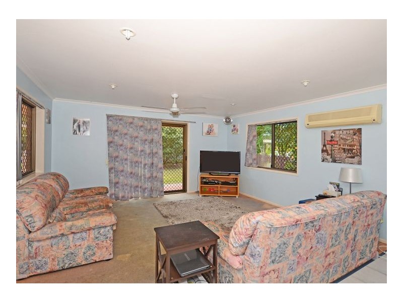 56 Limpus Street, Urangan QLD 4655