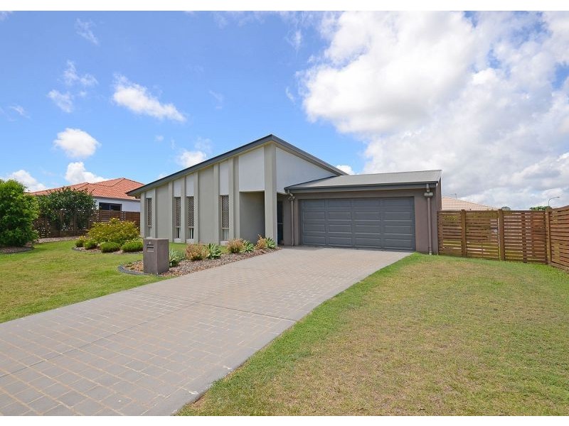 9 Captain Cook Street, Urraween QLD 4655