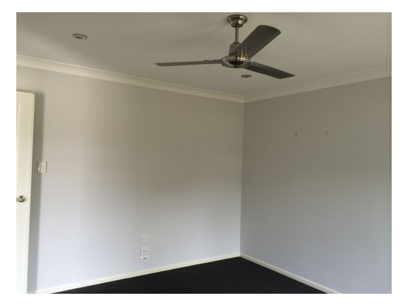 27 Spence Street, Point Vernon QLD 4655