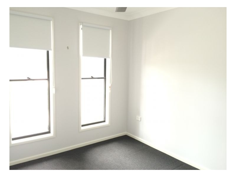 27 Spence Street, Point Vernon QLD 4655