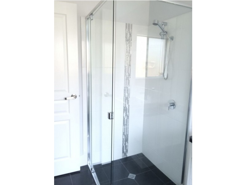 27 Spence Street, Point Vernon QLD 4655