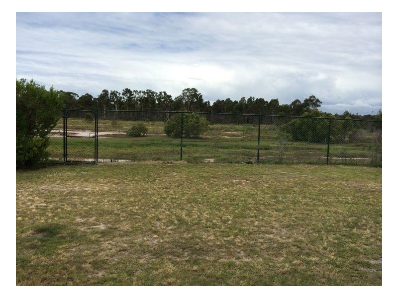 141 Ibis Boulevard, Eli Waters QLD 4655