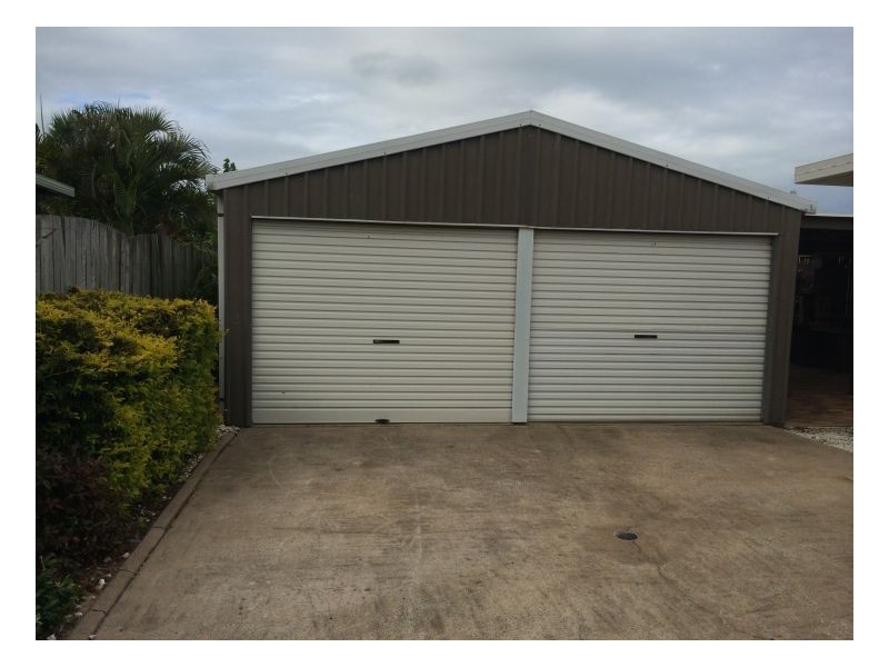 90 oleander avenue, Scarness QLD 4655