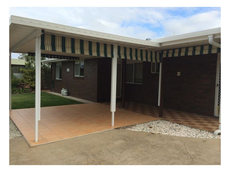 90 oleander avenue, Scarness QLD 4655