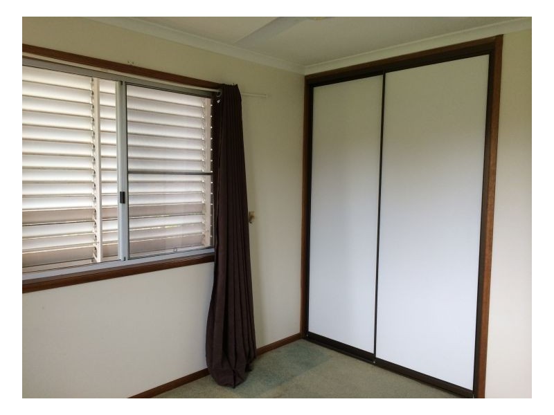 90 oleander avenue, Scarness QLD 4655