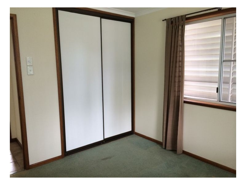 90 oleander avenue, Scarness QLD 4655