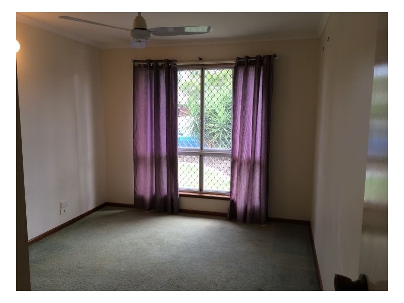 90 oleander avenue, Scarness QLD 4655