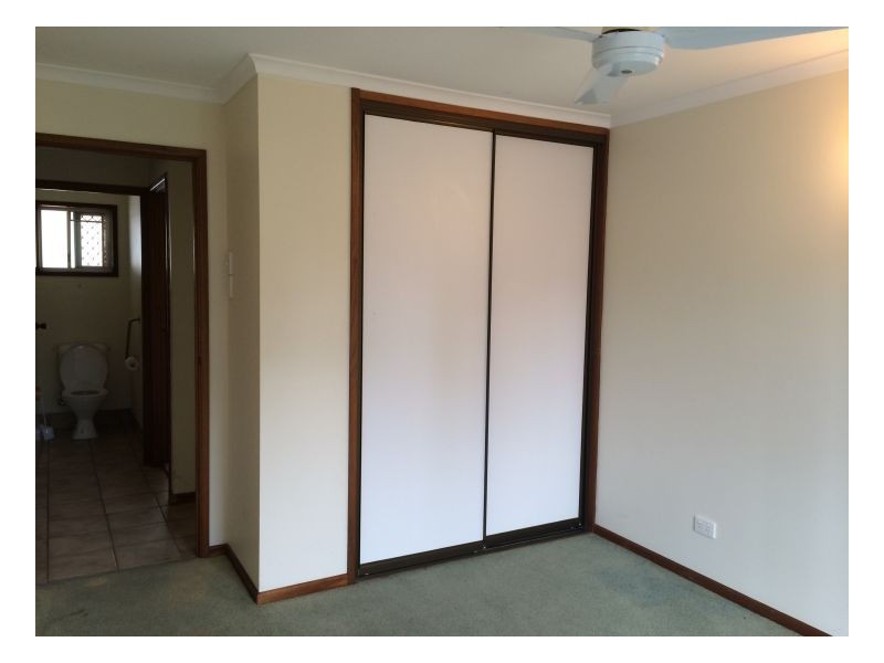 90 oleander avenue, Scarness QLD 4655