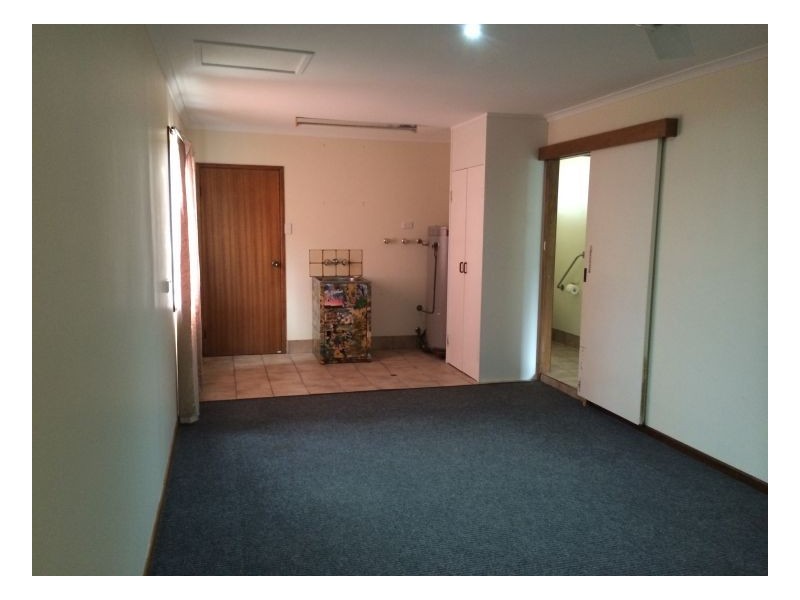 90 oleander avenue, Scarness QLD 4655