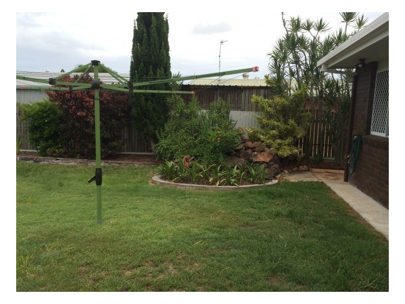 90 oleander avenue, Scarness QLD 4655