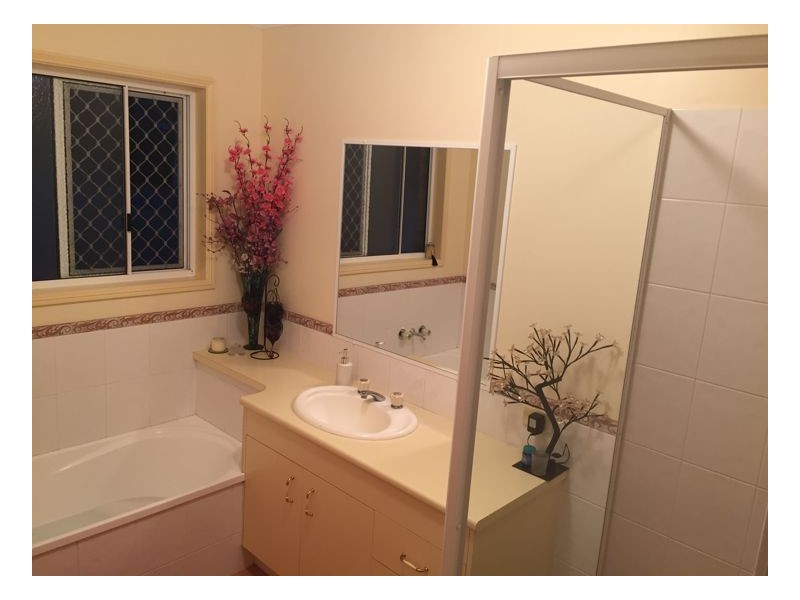 4 Talasea Drive, Kawungan QLD 4655