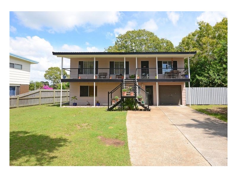 9 Gibbs Street, Urangan QLD 4655