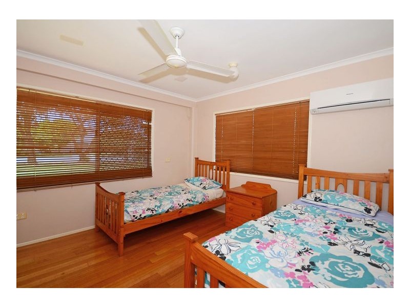 9 Gibbs Street, Urangan QLD 4655