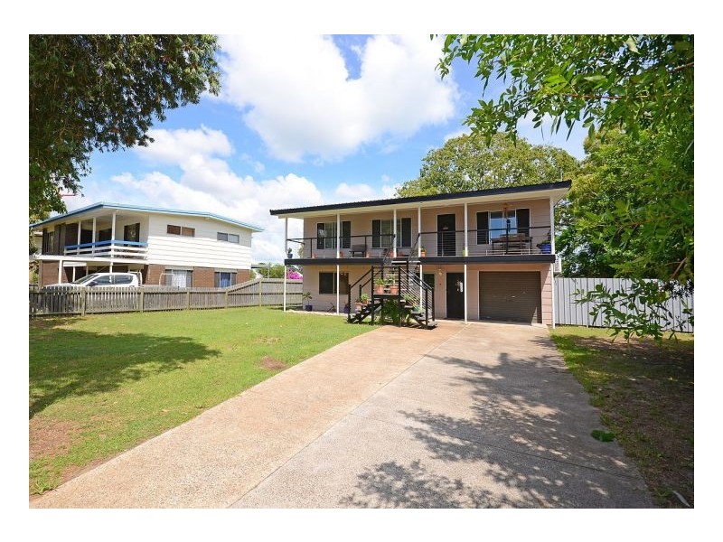 9 Gibbs Street, Urangan QLD 4655