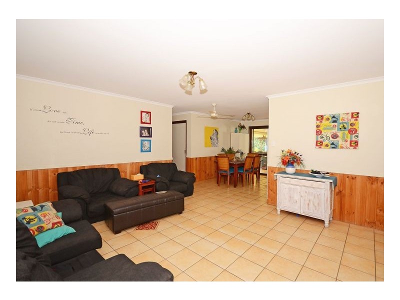 43 Honeysuckle Avenue, Kawungan QLD 4655