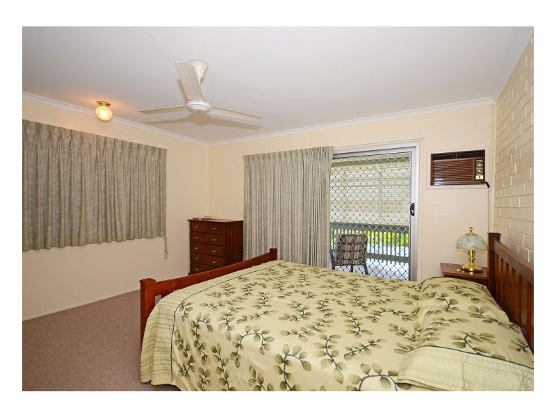 3 Top Street, Torquay QLD 4655