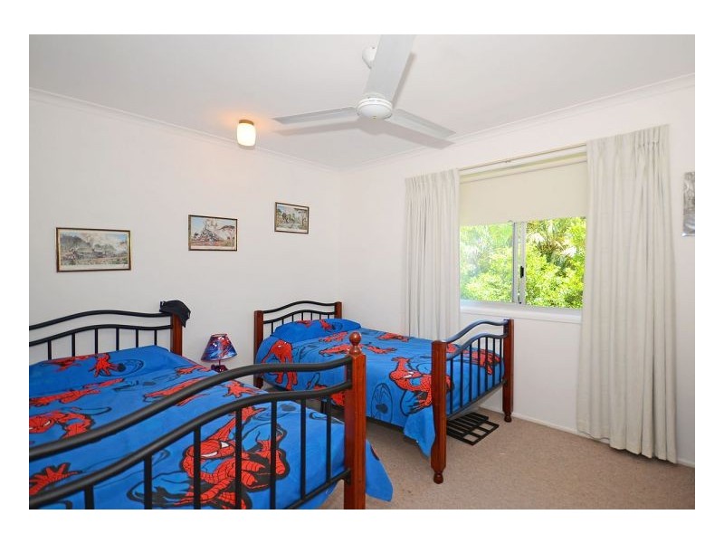 3 Top Street, Torquay QLD 4655