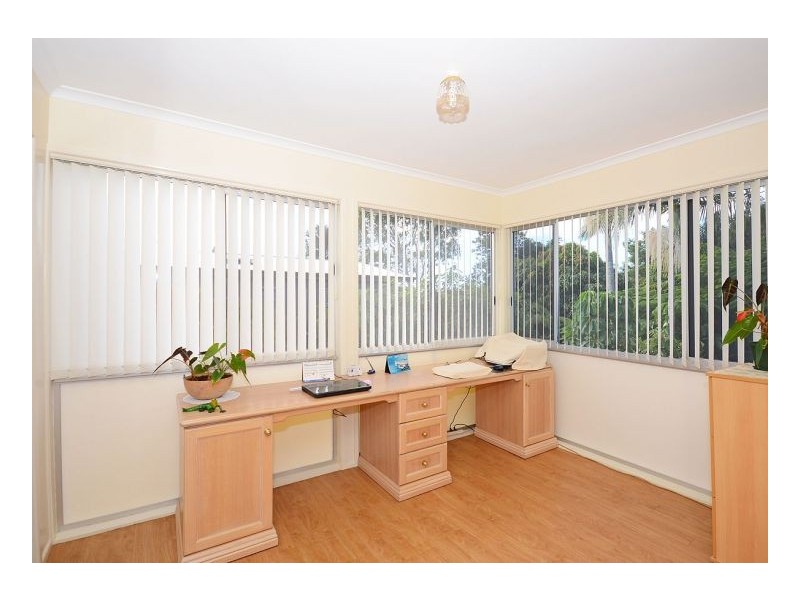 3 Top Street, Torquay QLD 4655