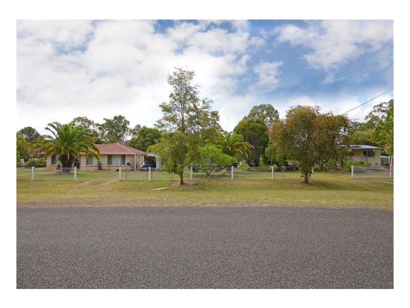 124 Oslove Drive, Booral QLD 4655