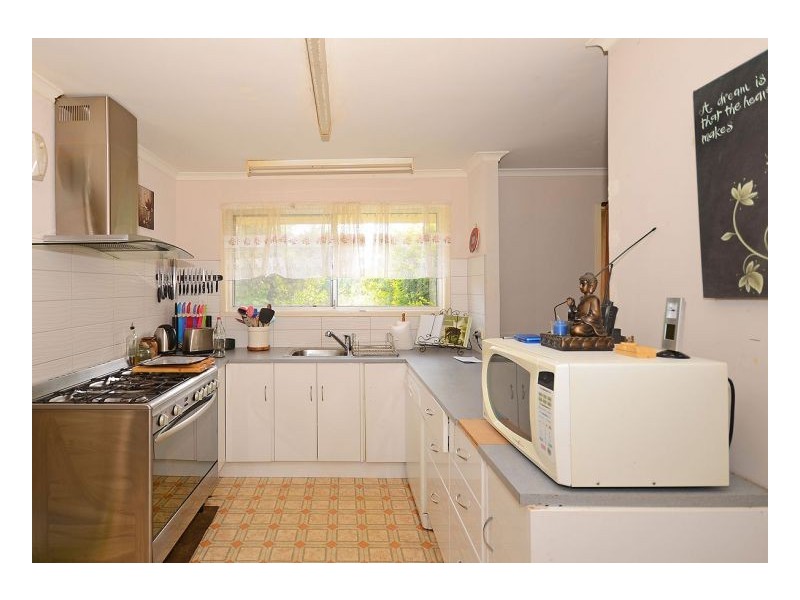 124 Oslove Drive, Booral QLD 4655