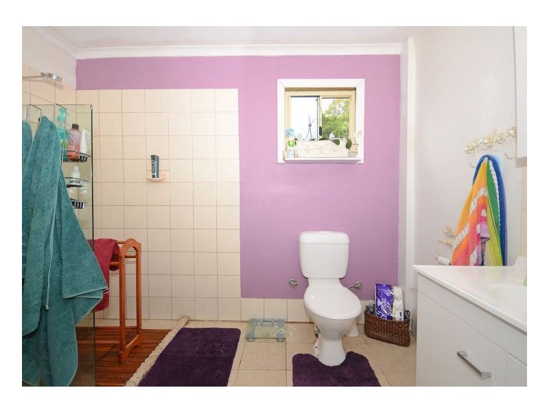 124 Oslove Drive, Booral QLD 4655