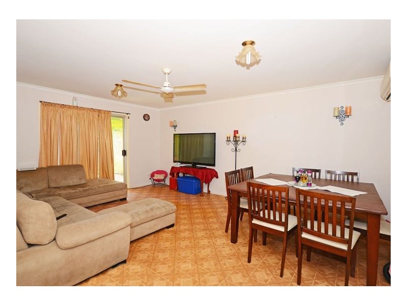 124 Oslove Drive, Booral QLD 4655