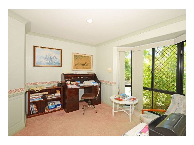 21 Rosewood Ave, Wondunna QLD 4655