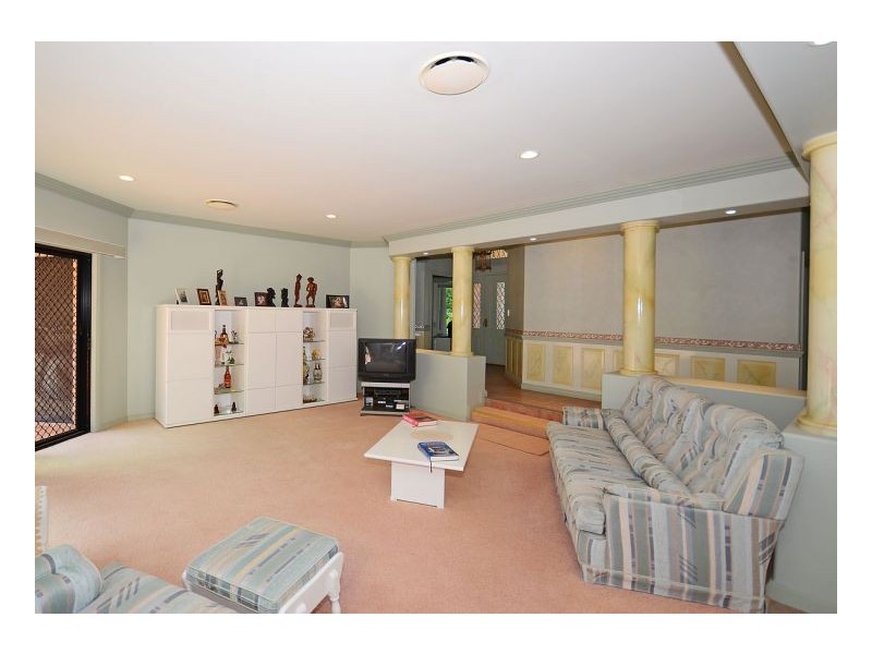 21 Rosewood Ave, Wondunna QLD 4655