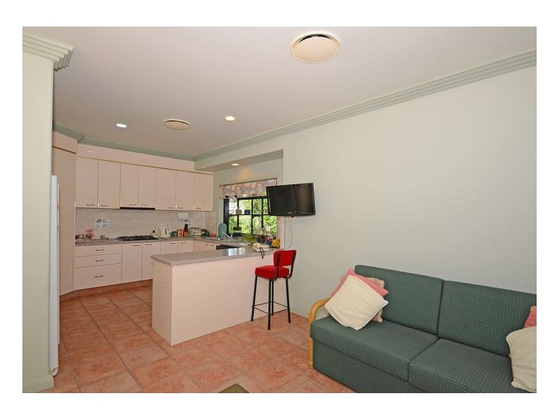 21 Rosewood Ave, Wondunna QLD 4655