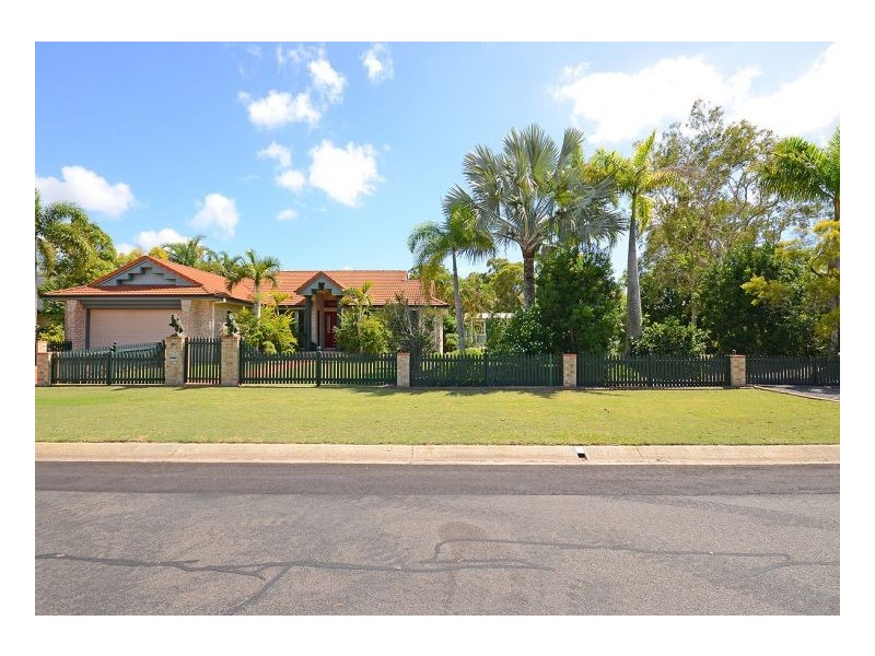 21 Rosewood Ave, Wondunna QLD 4655