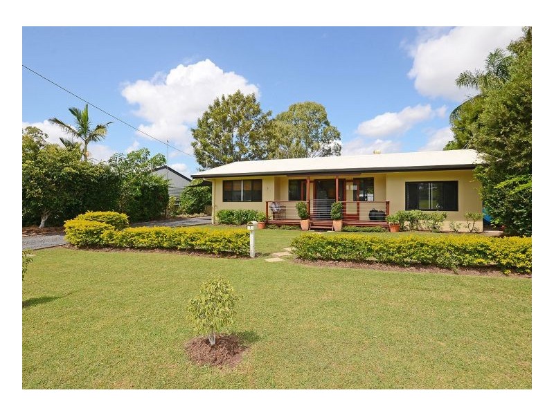 7 Helsham Street, Point Vernon QLD 4655