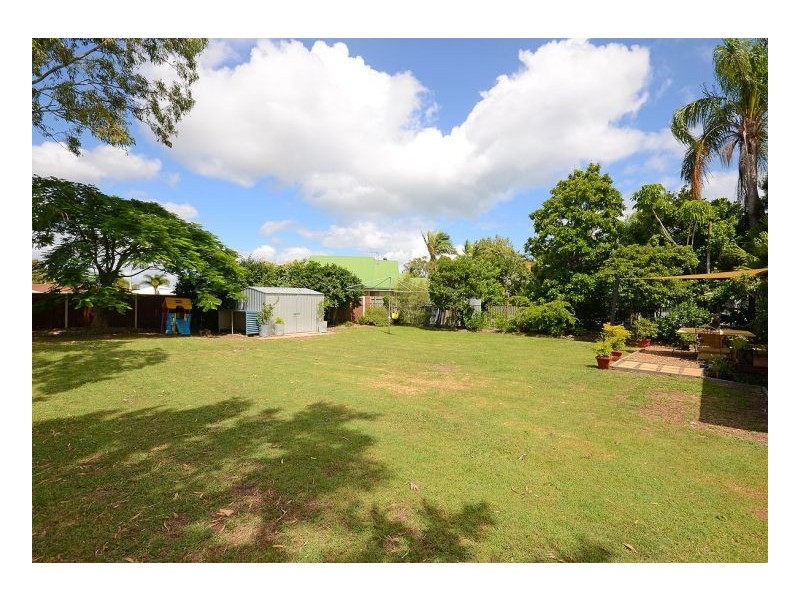 7 Helsham Street, Point Vernon QLD 4655