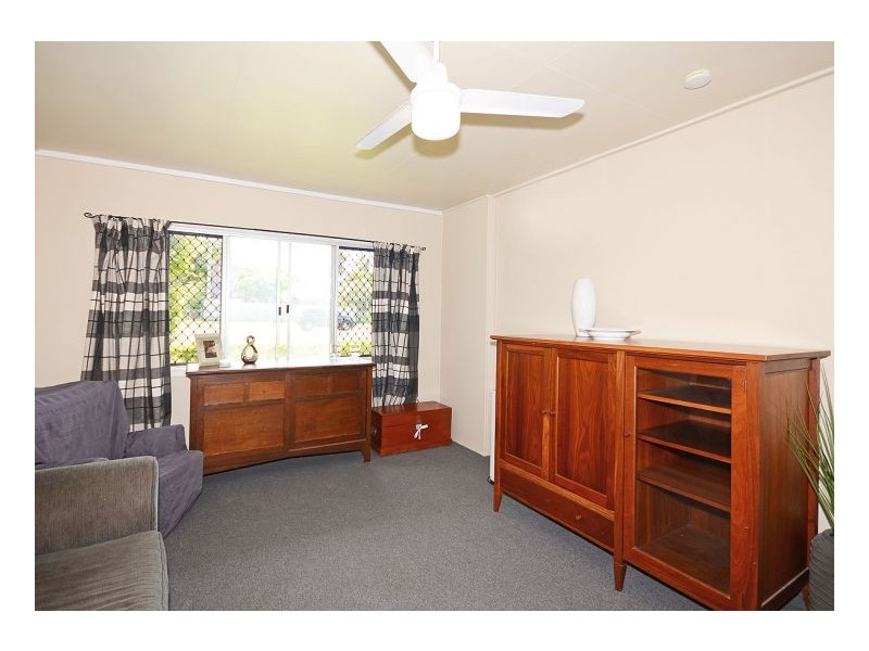7 Helsham Street, Point Vernon QLD 4655