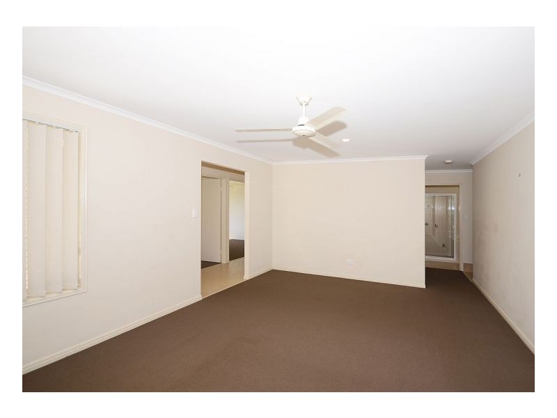 7 Alison Drive, Torquay QLD 4655